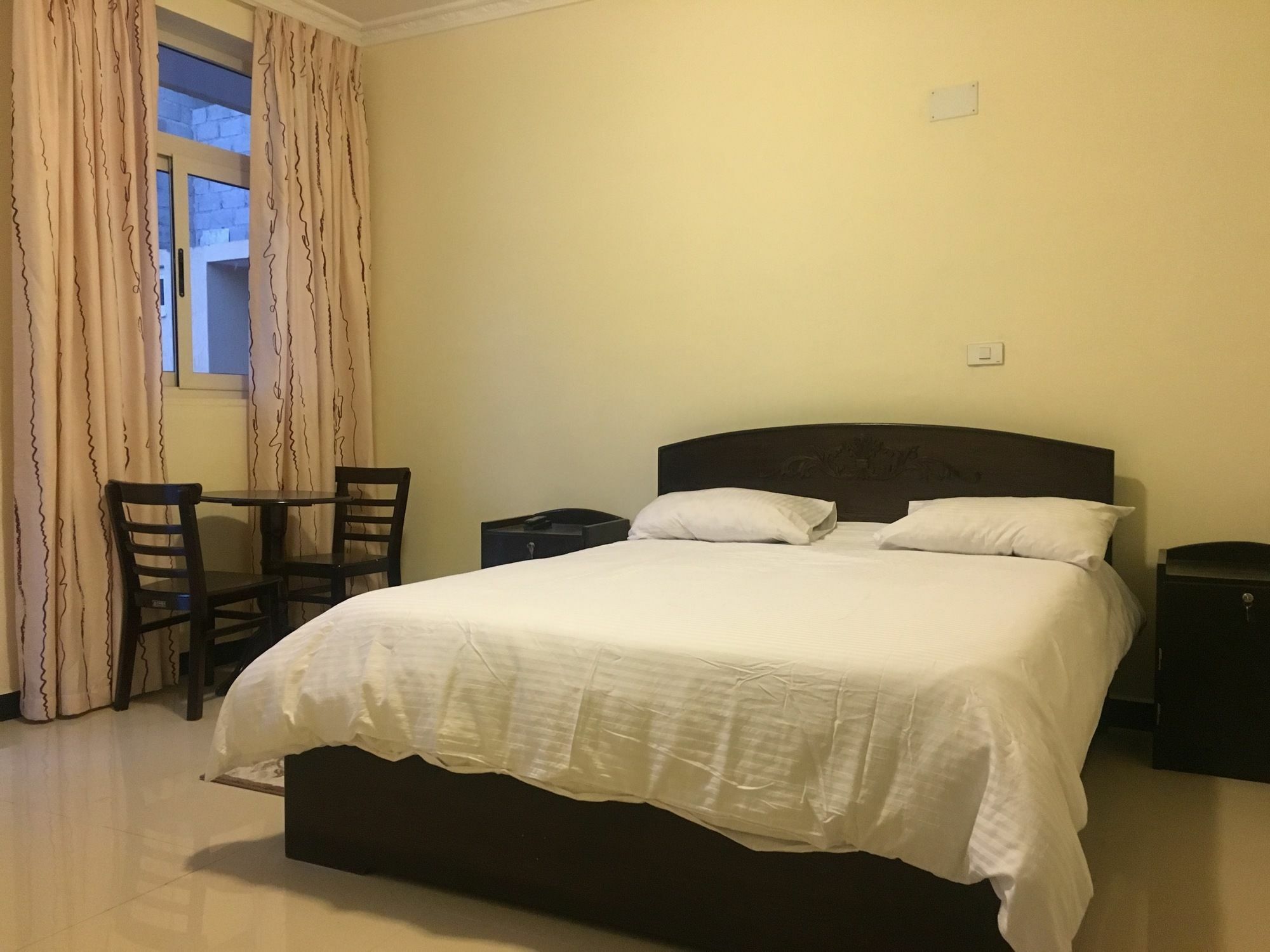 Cheers Bed & Breakfast Addis Ababa Exterior photo